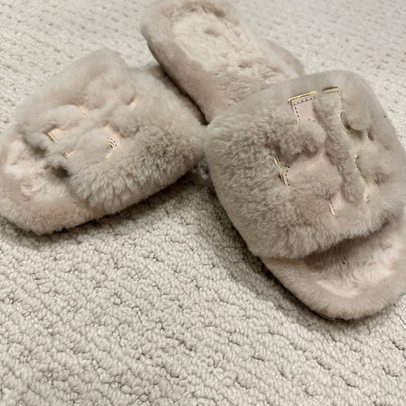 TORY BURCH DOUBLE T SHEARLING SLIDE - Picture 2 of 6